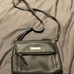 🖤🖤 Liz Claiborne crossbody bag 🖤🖤 gently used!